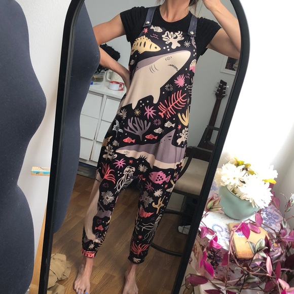 Pants - 🦈 🌊 Shark Romper